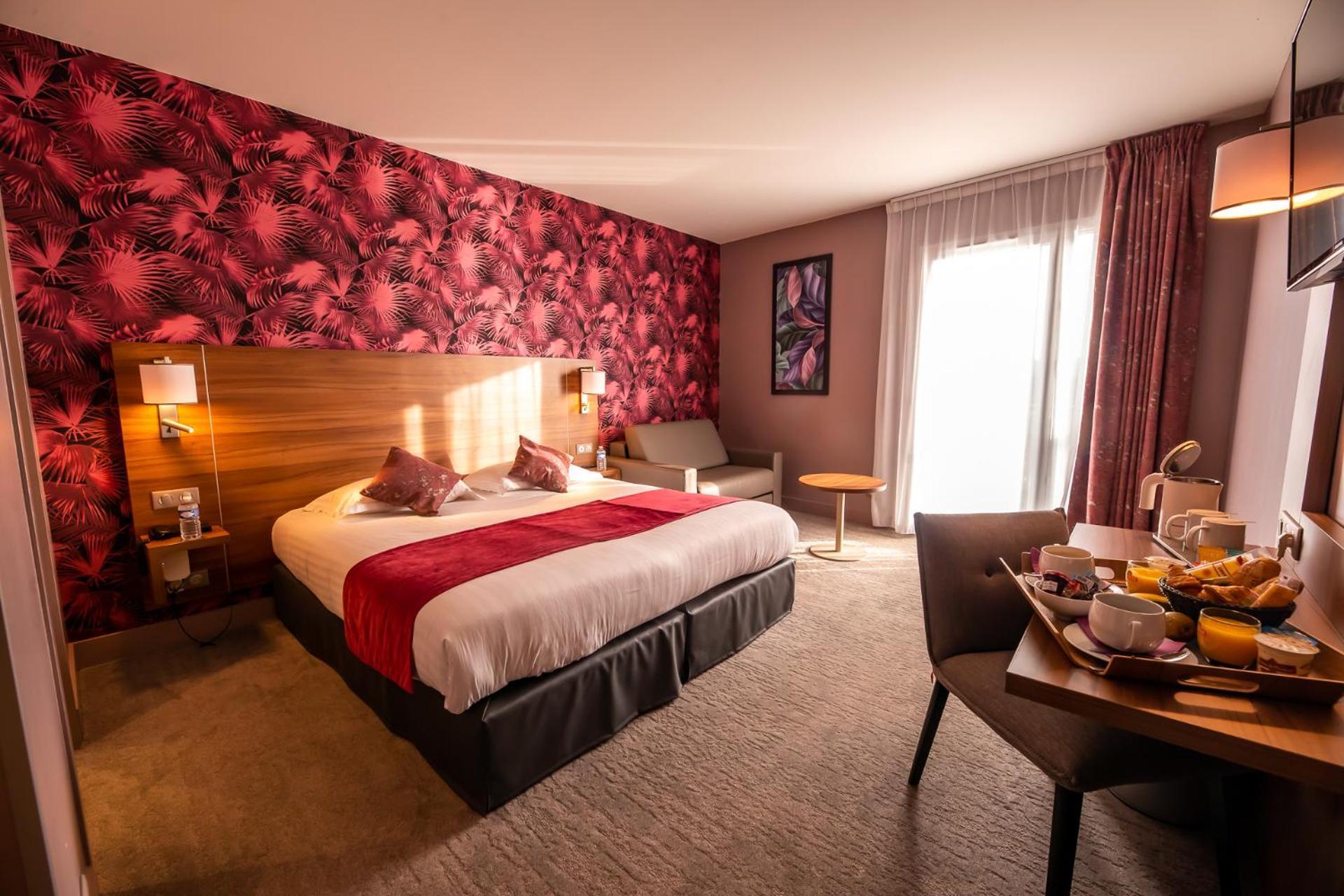 Brit Hotel Eden Spa Honfleur Bagian luar foto